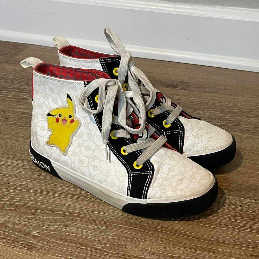 Kids Pokemon Pikachu High Top Sneakers White Red Black Lace Up Shoes‎ Size 4